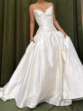 1980s Strapless Marisa Silk Drop Waist Wedding Dress Gown Size 12 Gossamer
